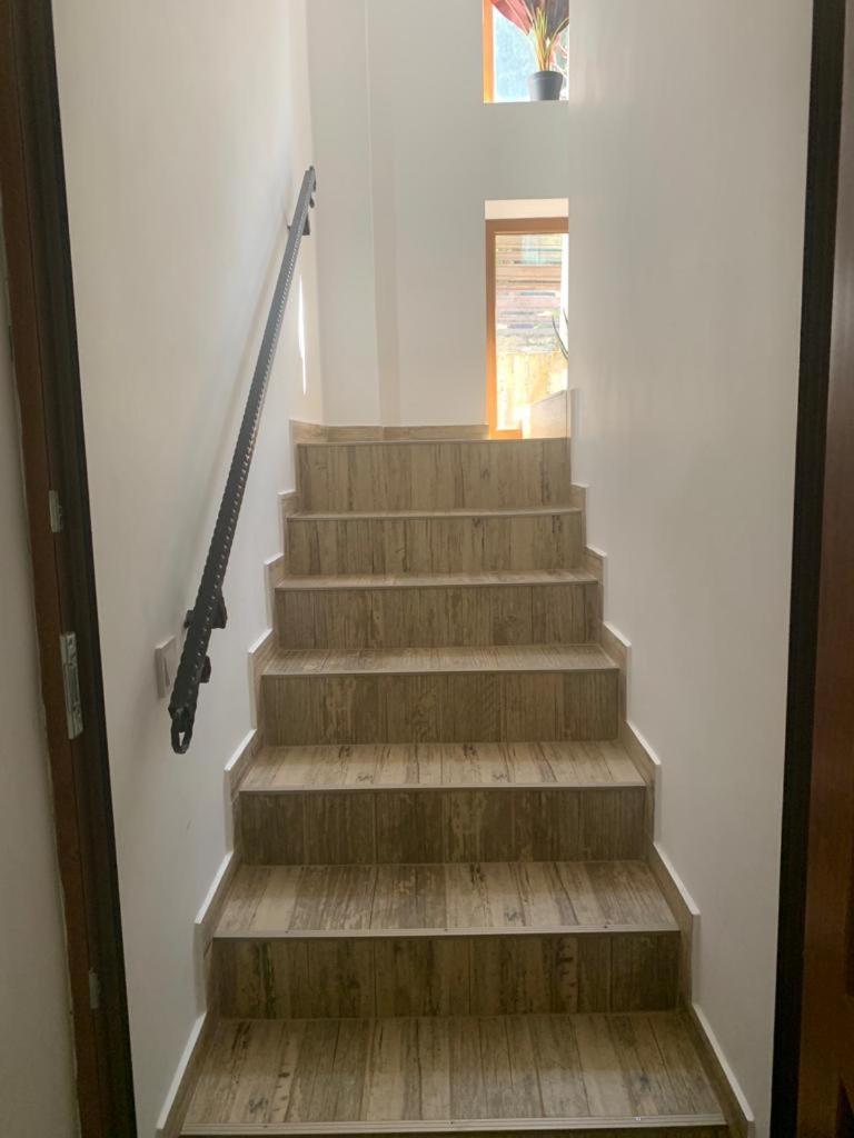 B House Buşteni エクステリア 写真